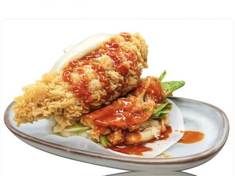 O Genki — New Kimchi Fried Spicy Chicken Bao, glazed with rich Gochujang sauce (×2)